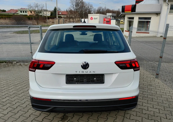 Volkswagen Tiguan cena 99990 przebieg: 48000, rok produkcji 2021 z Kobylin małe 352
